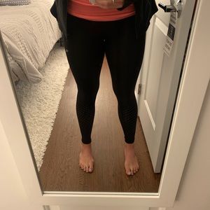 High waisted black Lulu Lemon Leggings